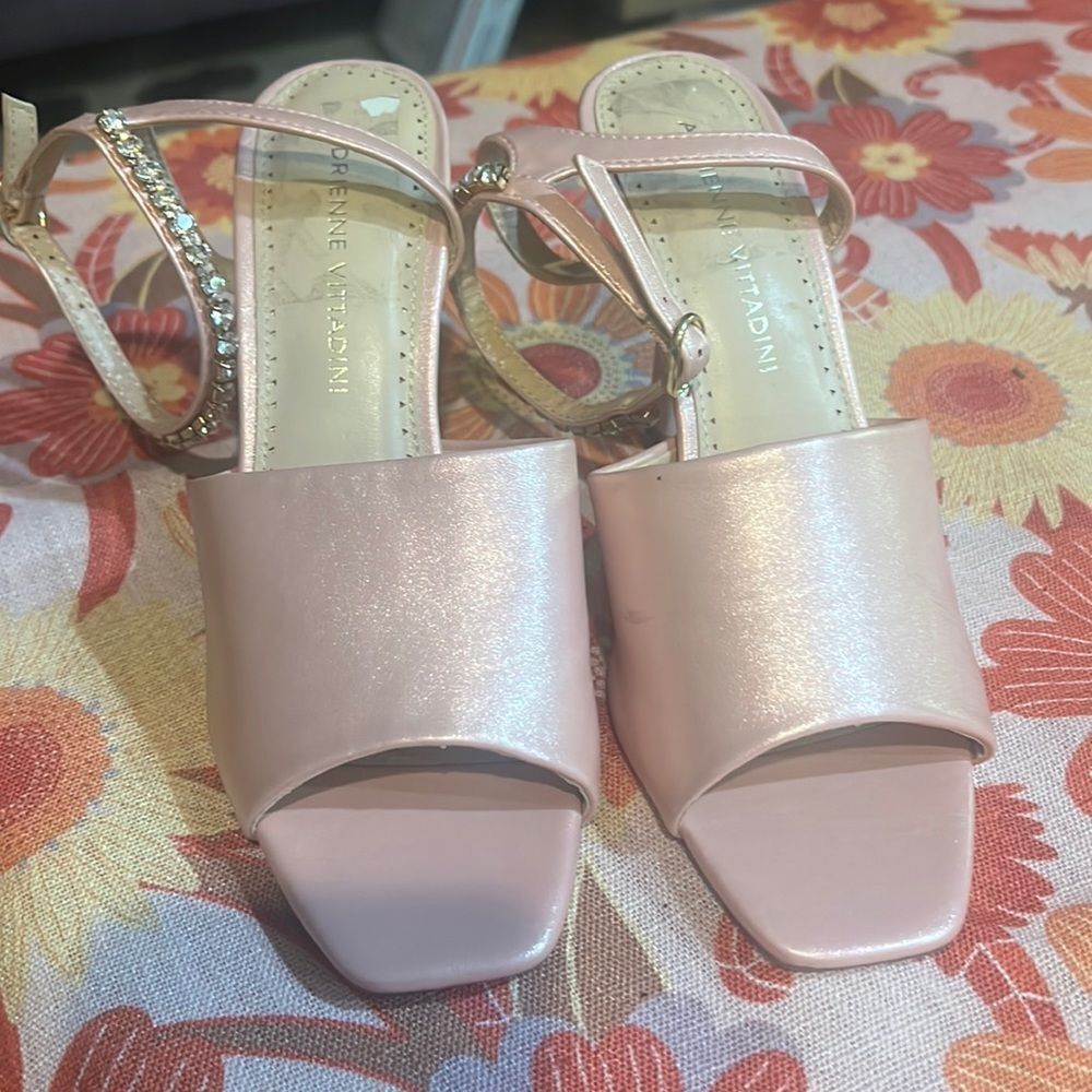 Adrienne Vittadini Pink pumps with Diamond straps